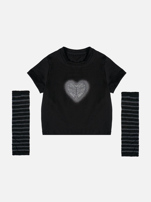 Majesda® - Stripes Heart Print Tee- Outfit Ideas - Streetwear Fashion - majesda.com