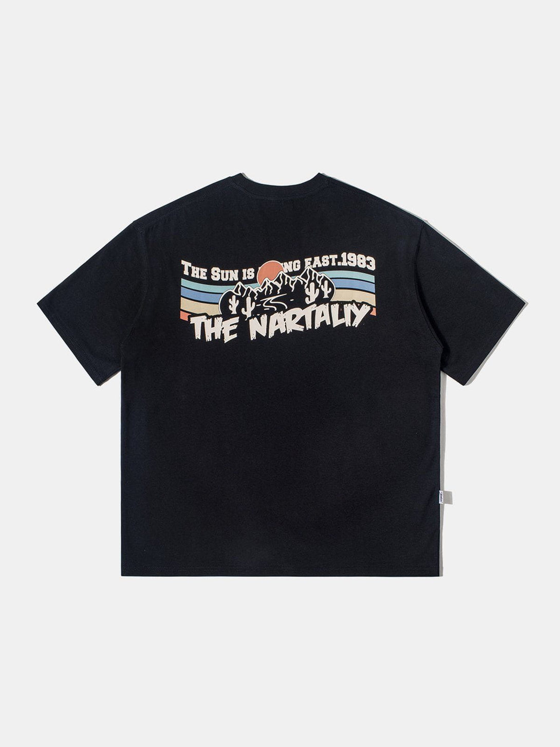 Majesda® - Vintage Sunset Mountains Print Tee- Outfit Ideas - Streetwear Fashion - majesda.com