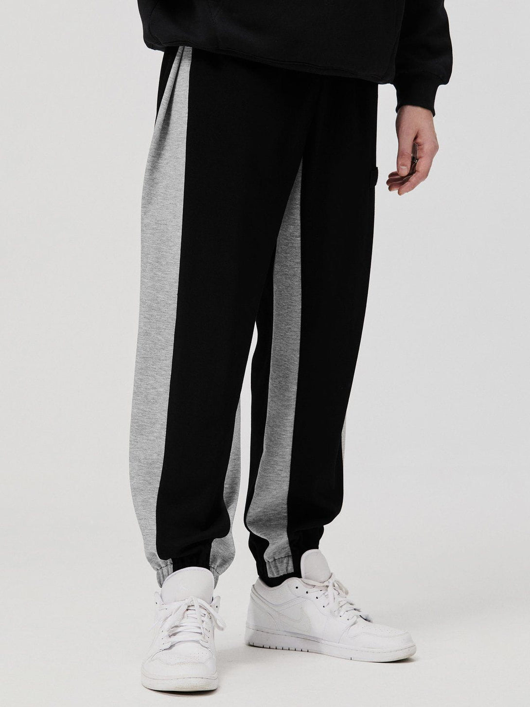 Majesda® - Contrast Casual Sweatpants outfit ideas streetwear fashion