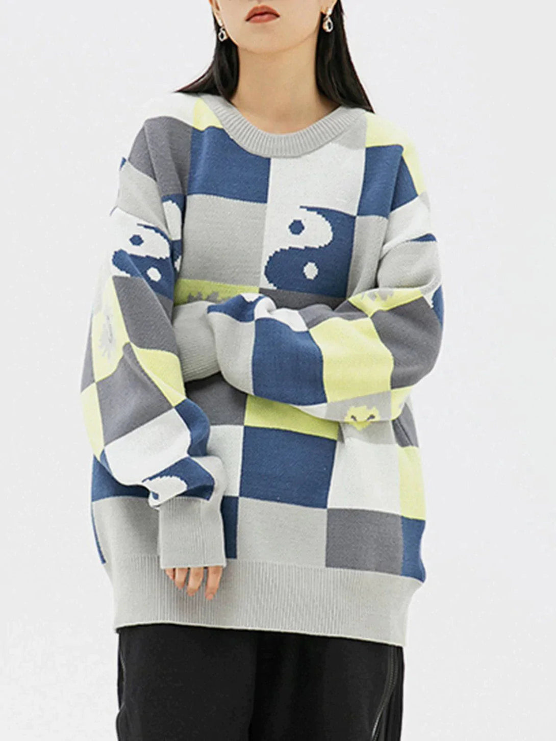 Majesda® - Vintage Gossip Print Sweater outfit ideas streetwear fashion